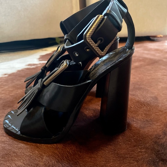 Bottega Veneta Black Fringe Block Heel - Picture 5 of 13